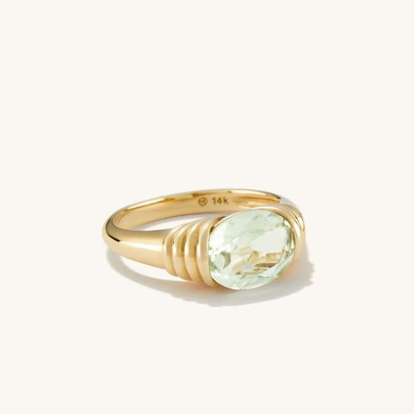 ISO Mejuri Heirloom Ring (Marawa Edition) in Prasiolite, size 9 - Picture 3 of 3